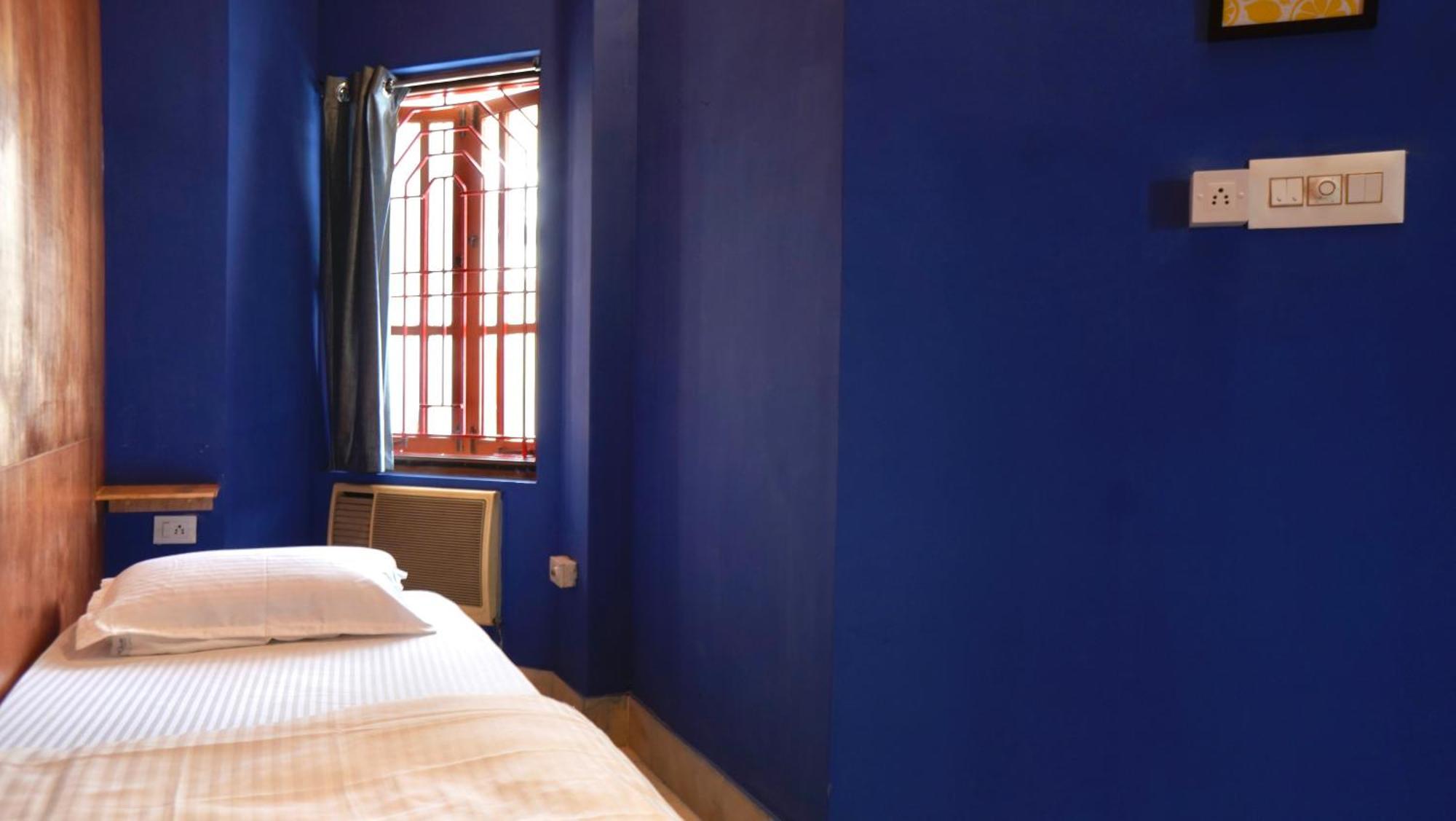Roambay - Gokulam Hostel Mysore Buitenkant foto