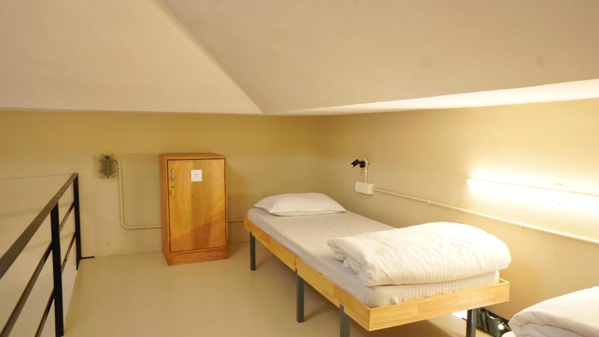 Roambay - Gokulam Hostel Mysore Buitenkant foto