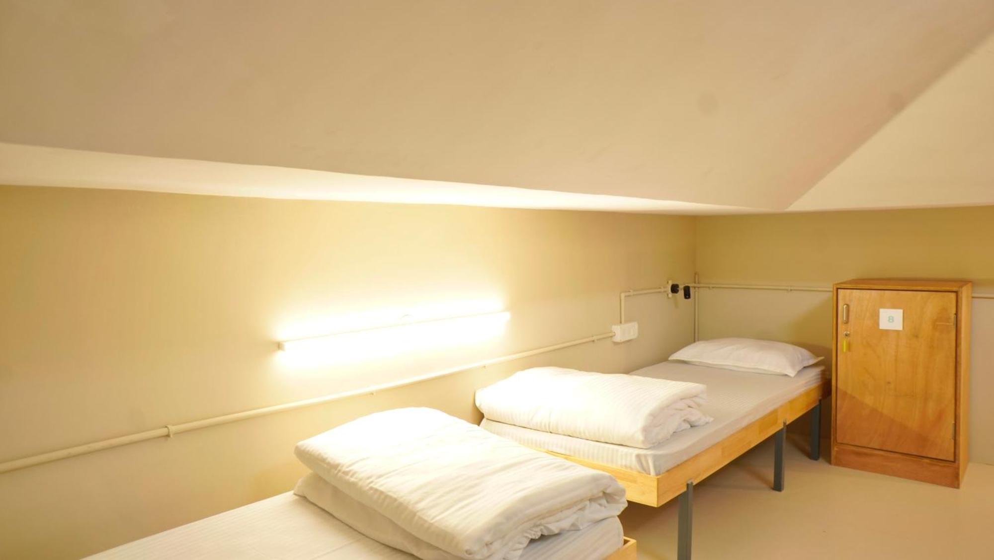 Roambay - Gokulam Hostel Mysore Buitenkant foto